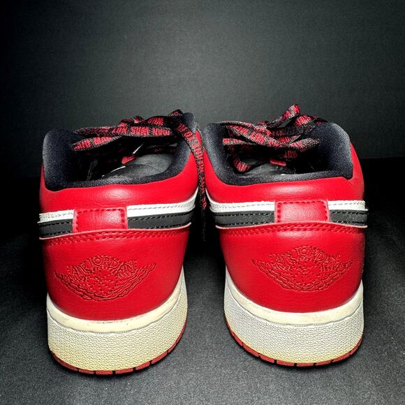 Nike Air Jordan 1 Low GS Black Toe Men's Shoes  - Size 7 - Picture 5 of 8